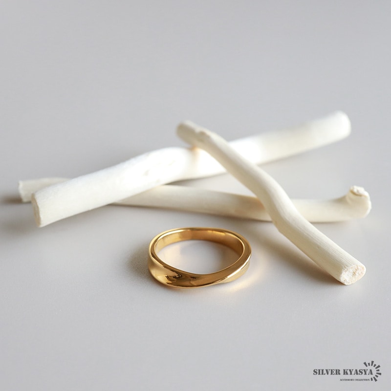 ステンレス メビウスリング ゴールド [r528] | お洒落な