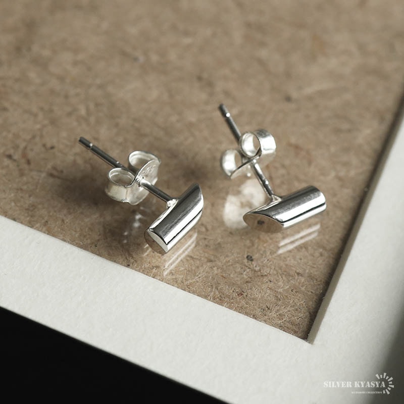 ヒステリックグラマー リベットバー(Eバー) ピアス SV925 シルバー silver925】バーピアス | ALLEGROA