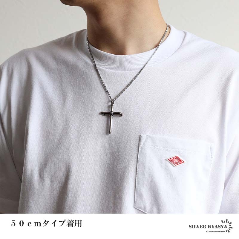 ステンレス 釘を縛りクロスに模したゴシックなユニークネックレス。2
