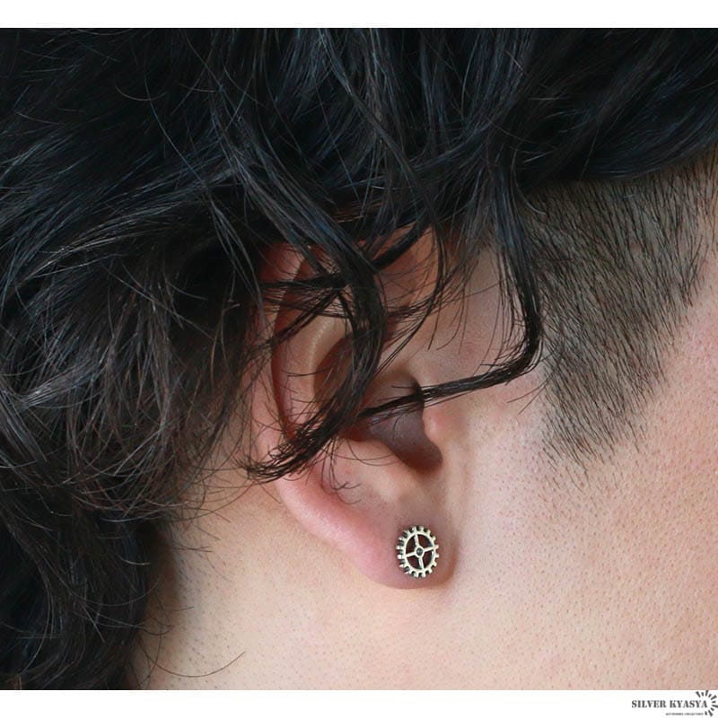 925 スタッドピアス 歯車 [es242] | スタイルで探す,個性が光る