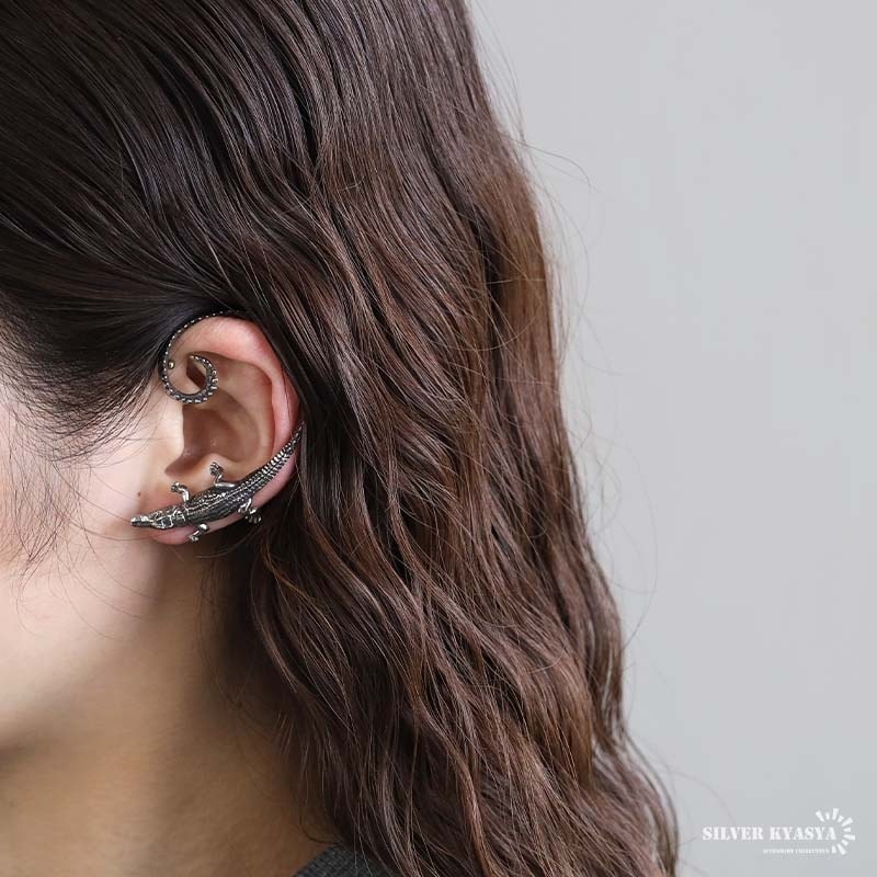 ステンレス リアルなクロコダイルピアス【左耳専用】 [e475