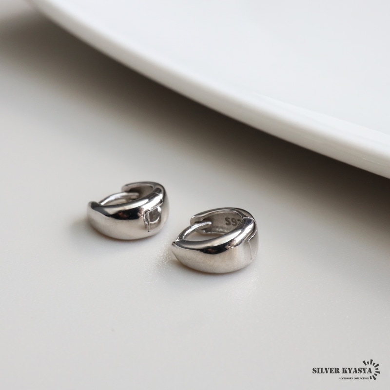 シルバー925 Silver ビッグネイティブデザインピアス/透かし/両耳 シルバー925 耳に沿うデザインの小ぶりピアス [ce472] | ピアス