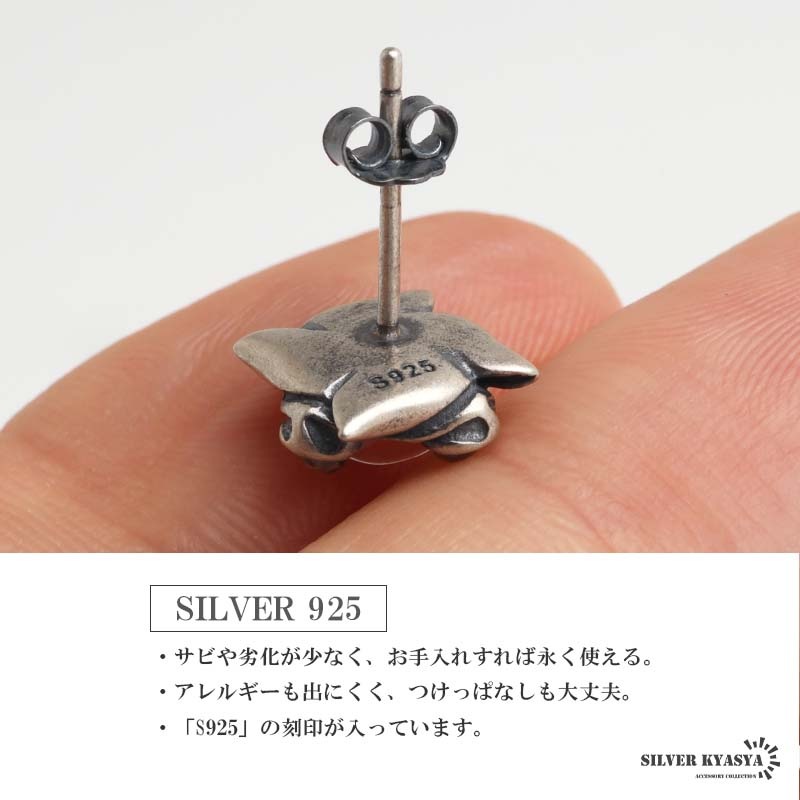 い*ご様 PT900刻印あり スパークルデザイン ピアス PT900 シグニティ社製 スーパーキュービックジルコニアピアス