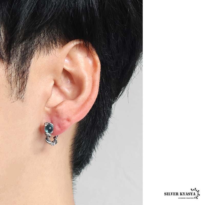 天然石スフェーン　マダガスカル産　シルバー925ピアス【刻印あり】 ✨天然石スフェーン マダガスカル産 一点限り 鉱物名 チタナイト