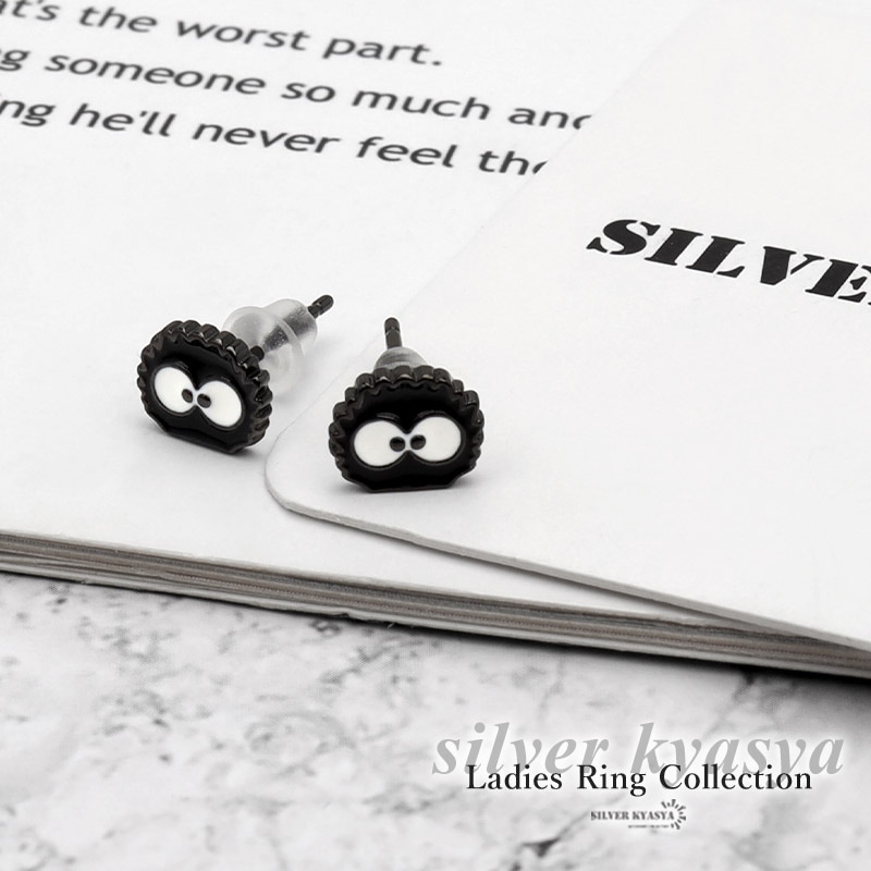 コップゆらゆらペンギンピアス ちっちゃなワイヤーアートのゆらゆらピアス／イヤリング ピアス