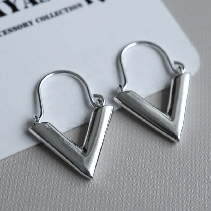 シルバー925 Vピアス [ce363] | ピアス,シルバー925 | SILVER KYASYA