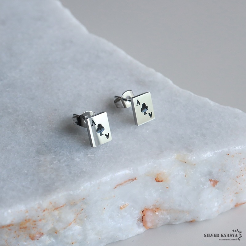 【話題:水中OK色あせ無:左右セット】AVARIA Leaf ピアス 楽天市場】【最大20％OFFクーポン】【1280円→半額640円