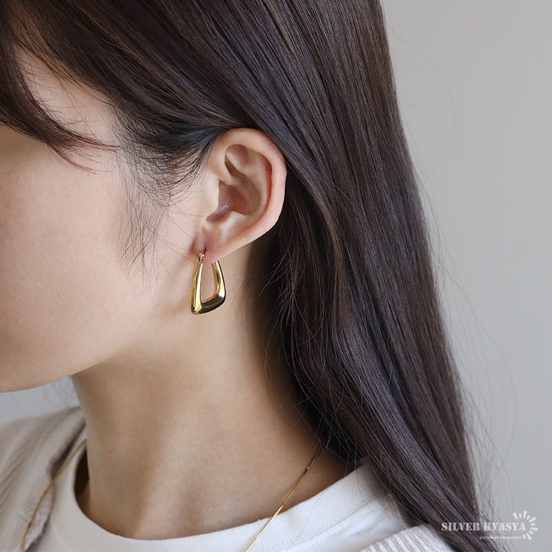 ピアス。美品。 ステンレス スクエアピアス 台形 [e356] | お洒落なレディース