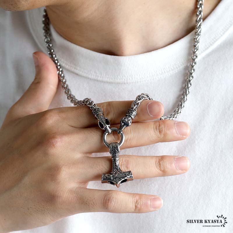 ステンレス スカルとハンマーのネックレス [n1090] | ネックレス