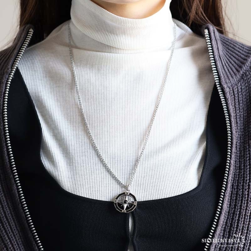 新品　未使用 mamorare シルバー コンパスネックレス mamorare シルバー 電磁波カットネックレス/マモラレ/新品未使用