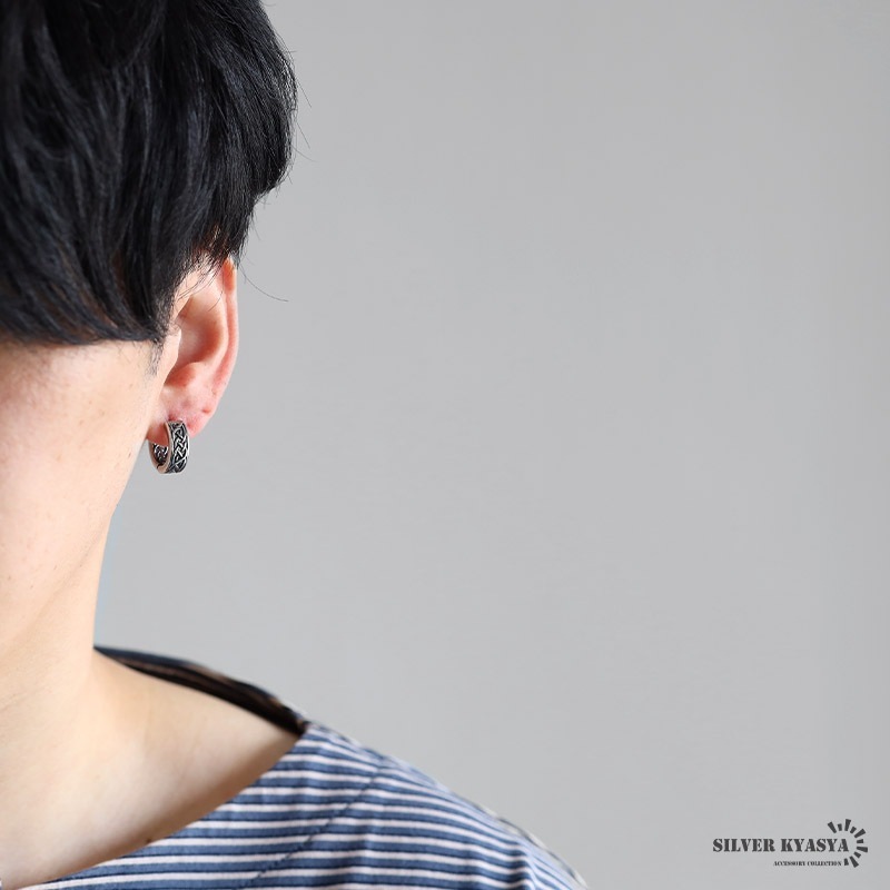 ステンレス ケルト模様のピアス [e449] | ピアス,ステンレス