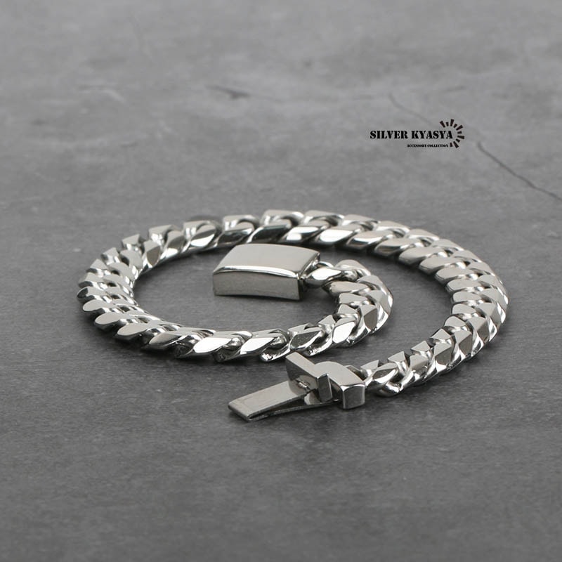 【希少】silver925 フレア デザイン ブレスレット 喜平 carving 希少】silver925 フレア デザイン ブレスレット 喜平 carving