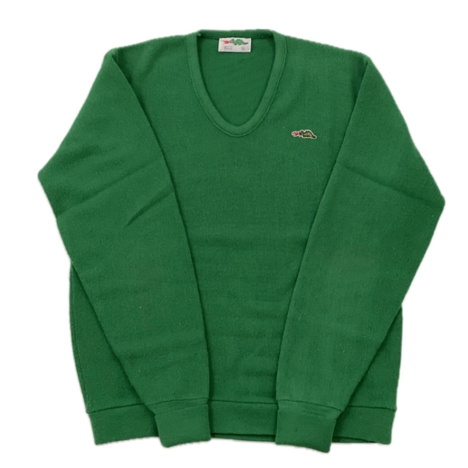 “U NECK POINT SWEATER“