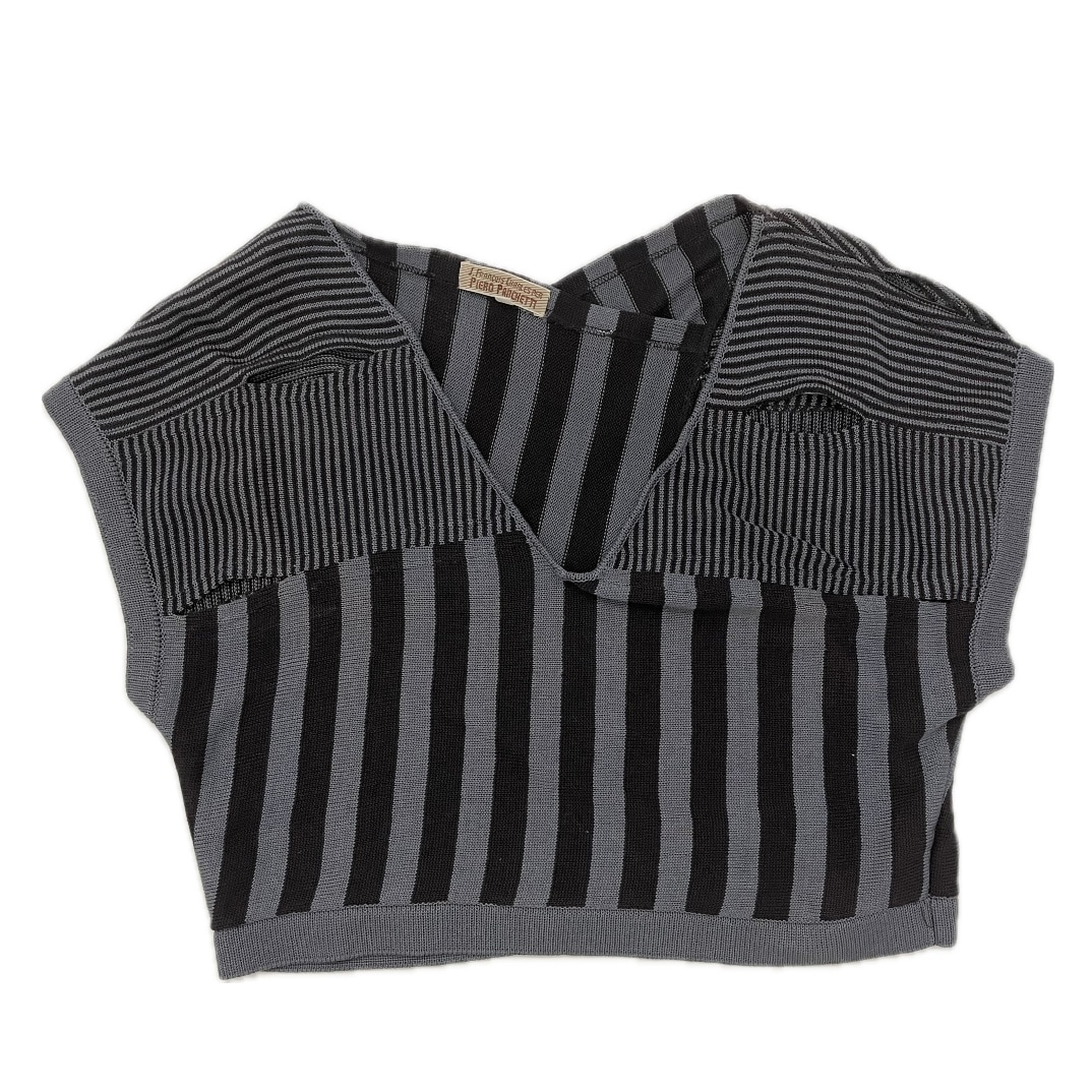 “STRIPE DEFORMATION VEST“