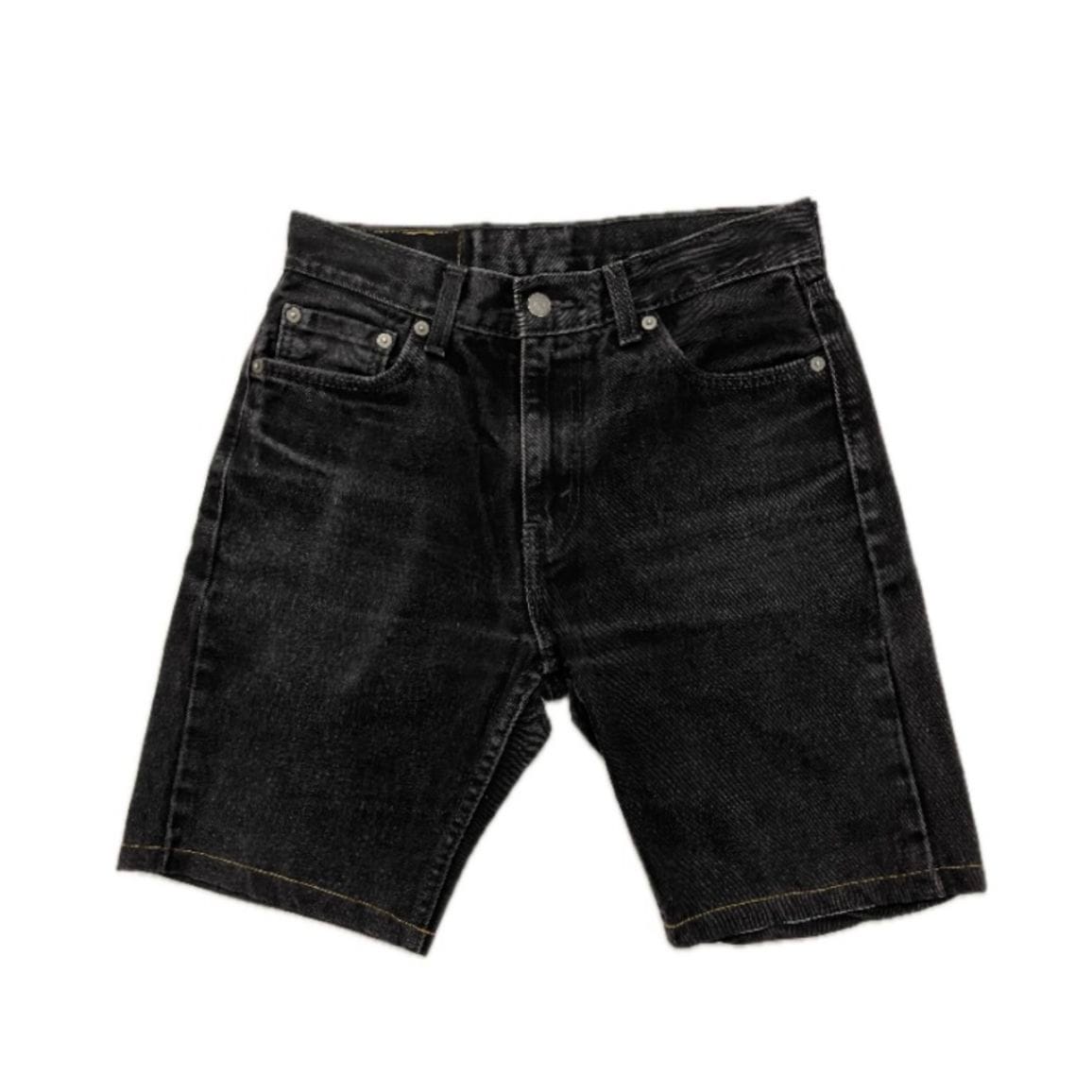 “Levi’s BLACK DENIM SHORTS”