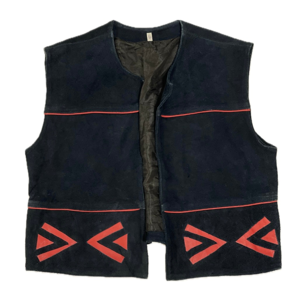 “GEOMETRY SUEDE VEST“