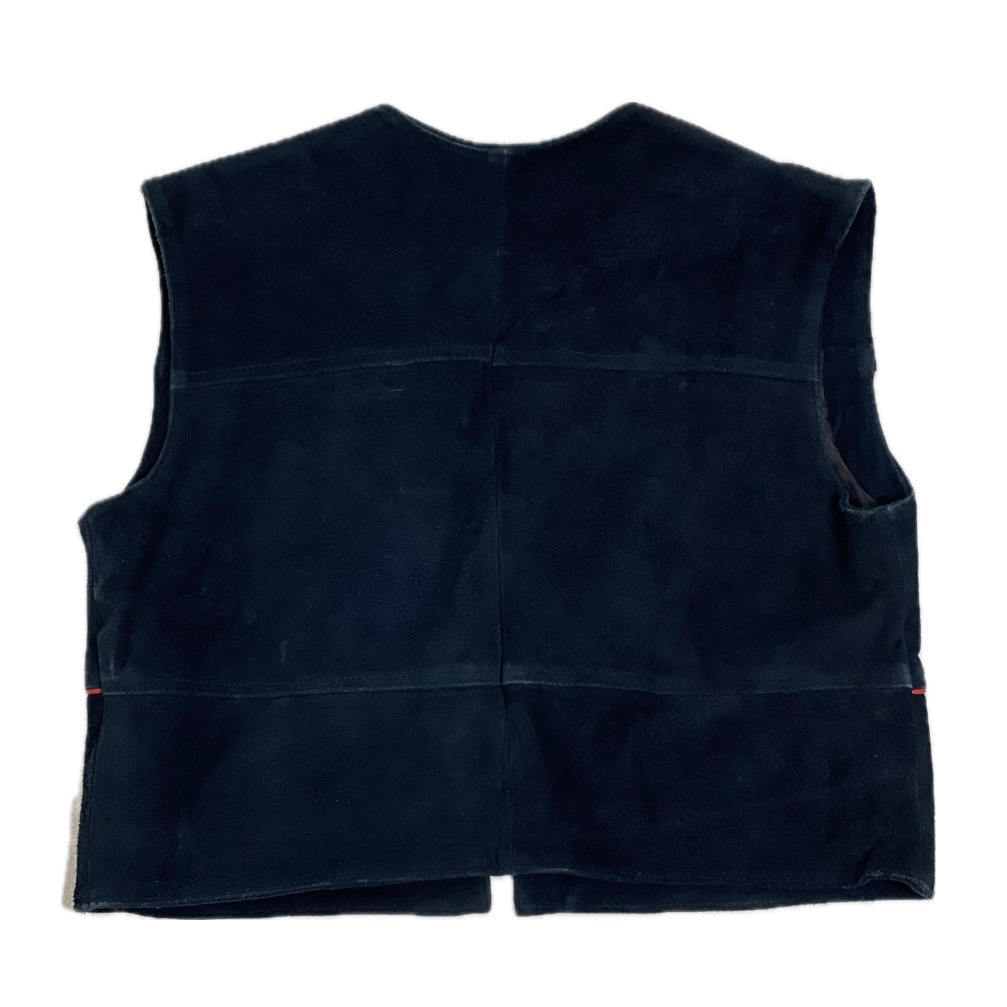 “GEOMETRY SUEDE VEST“