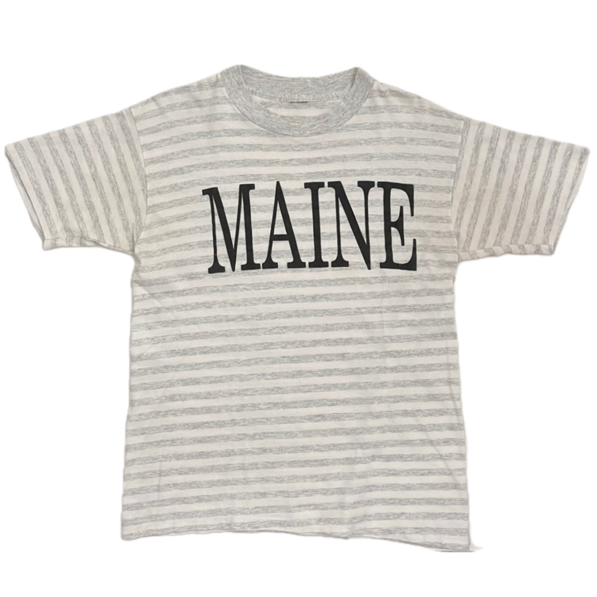 “BORDER PRINT T-SHIRT”