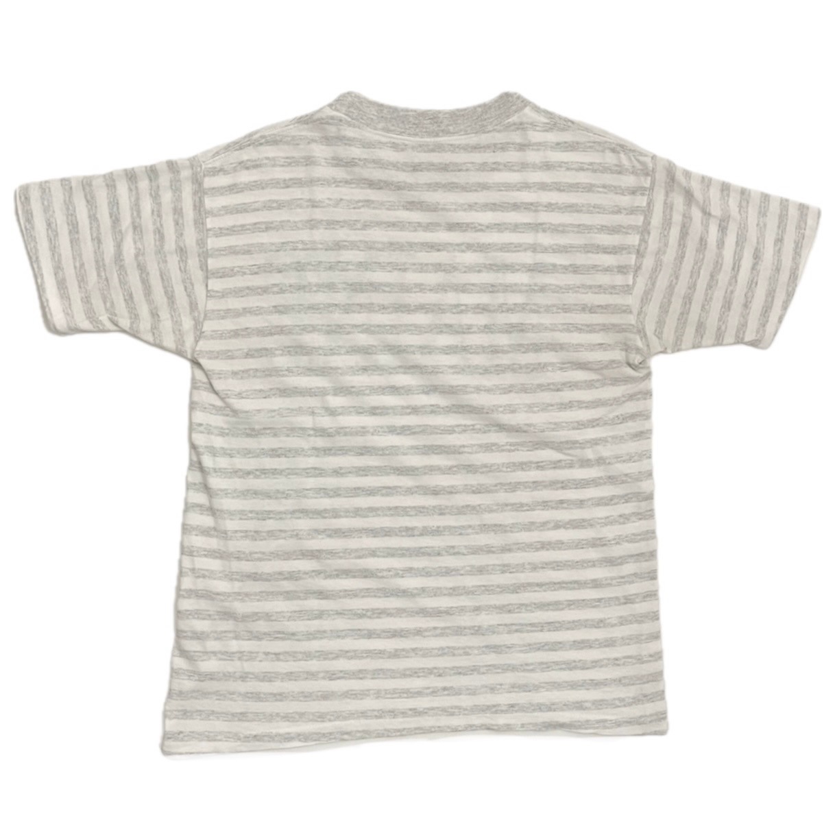 “BORDER PRINT T-SHIRT”