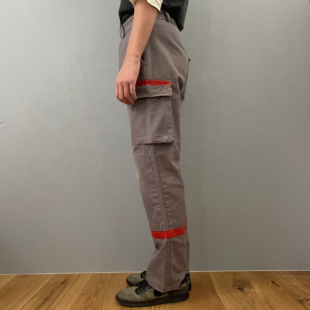 “DAMAGE  WORK PANTS“