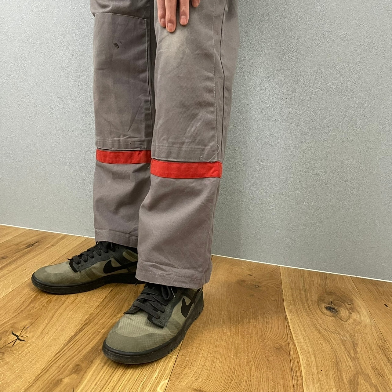 “DAMAGE  WORK PANTS“