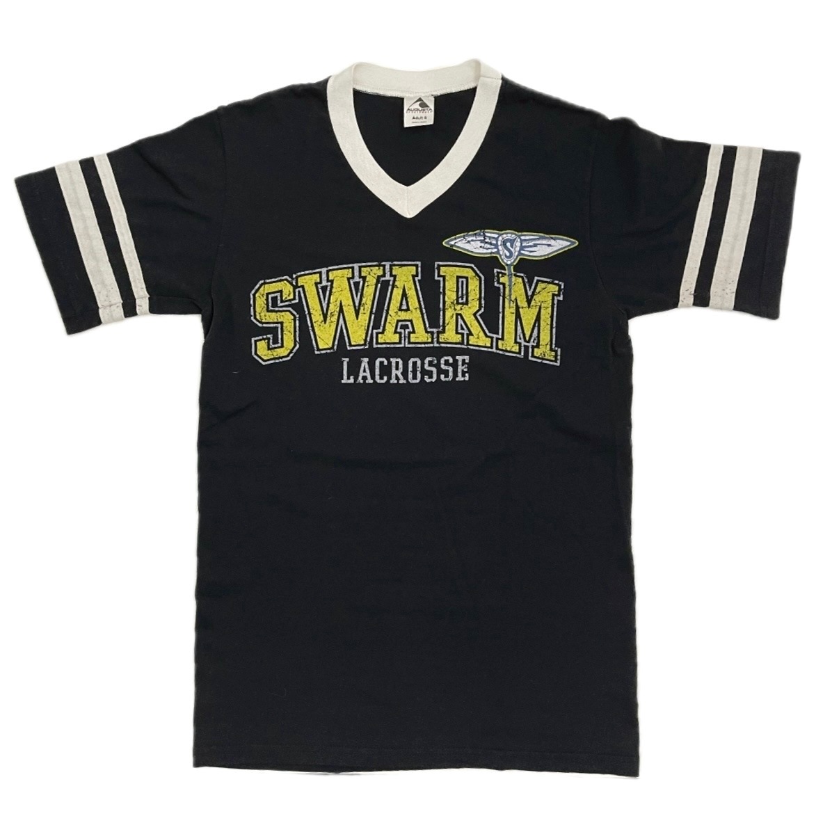 “V-NECK LINGER T-SHRIT”