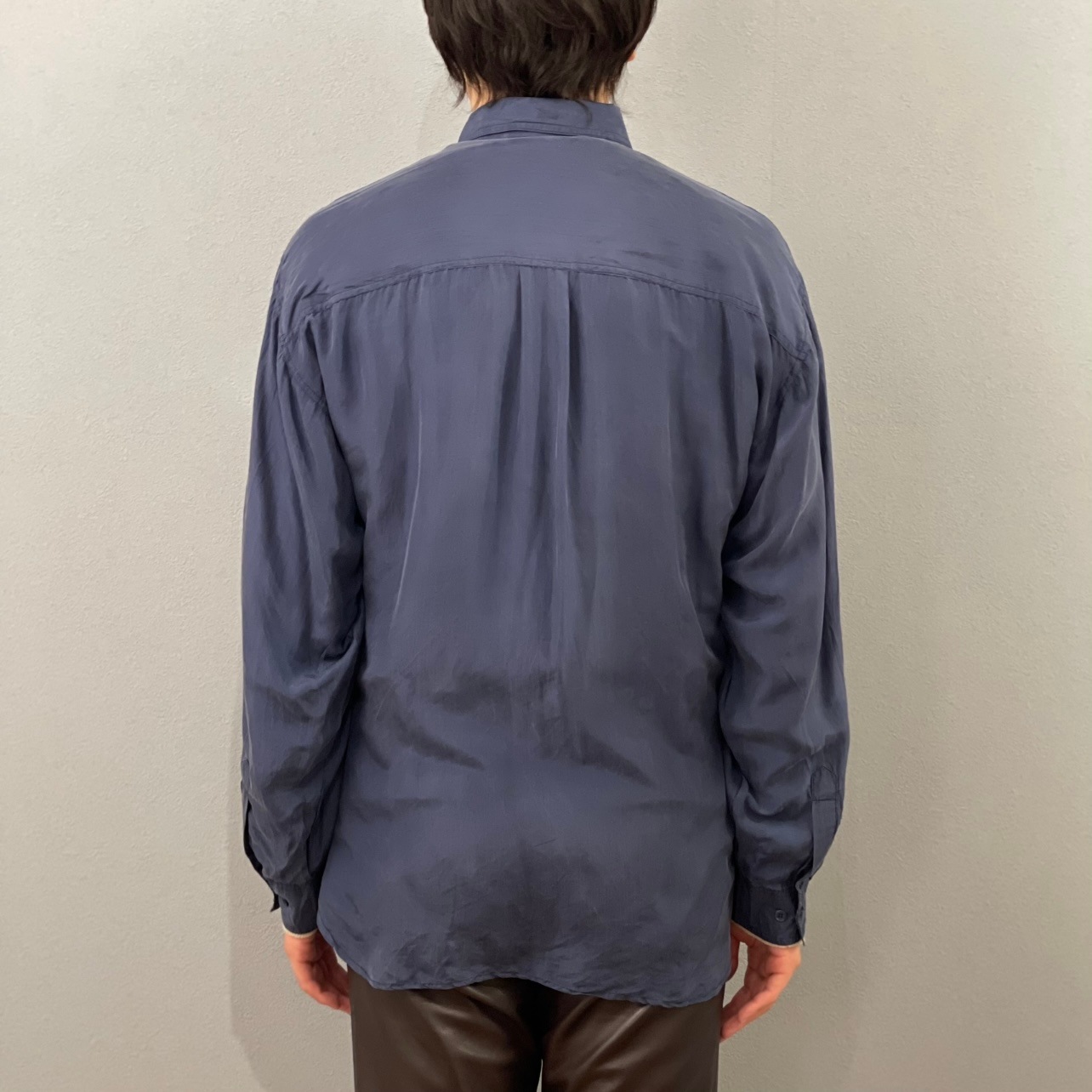 “SILK DRAPE POCKET SHIRT“