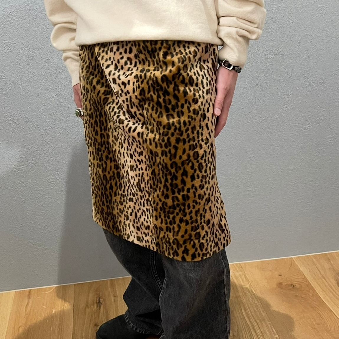 “BOA LEOPARD SKIRT”