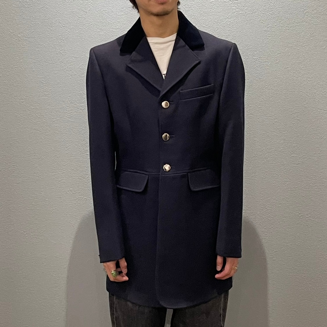 “VELOUR SWITCH TAILORED JACKET“