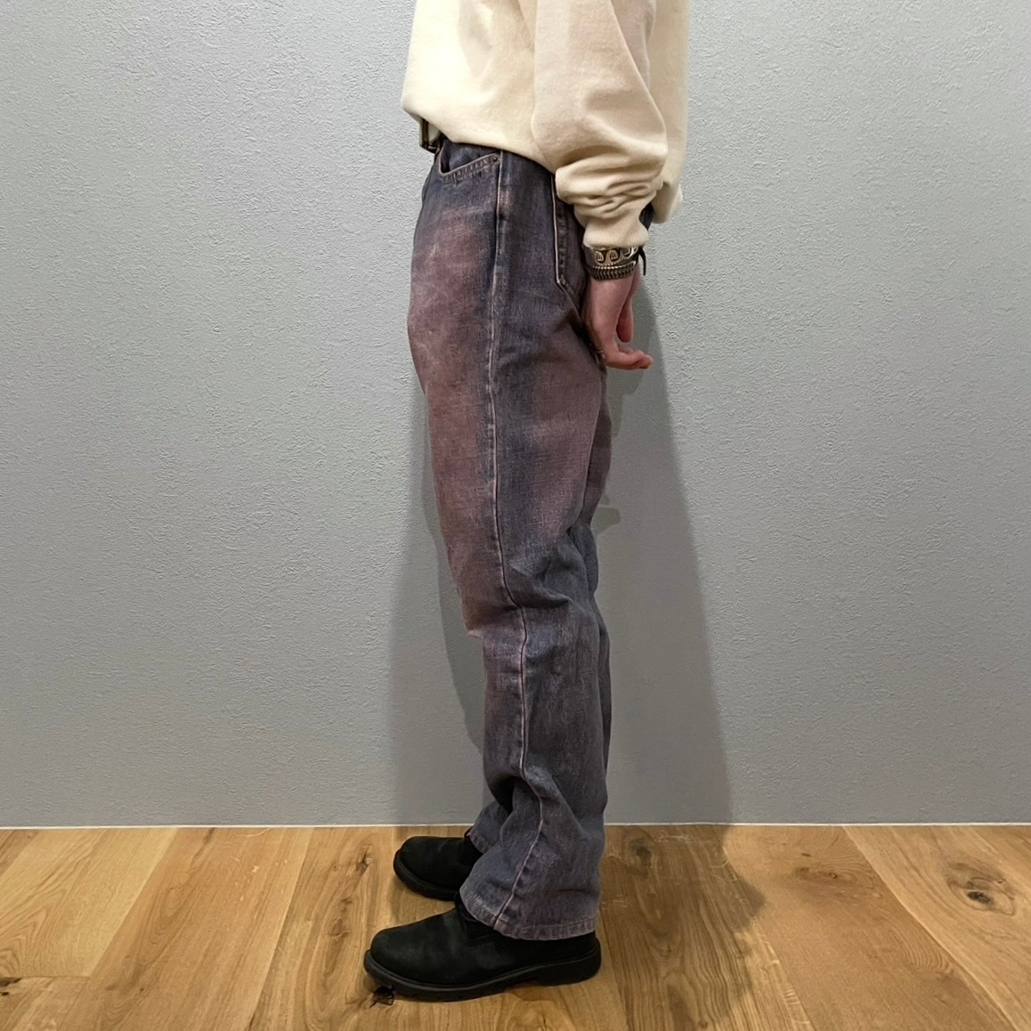 “PURPLE AGING DENIM“