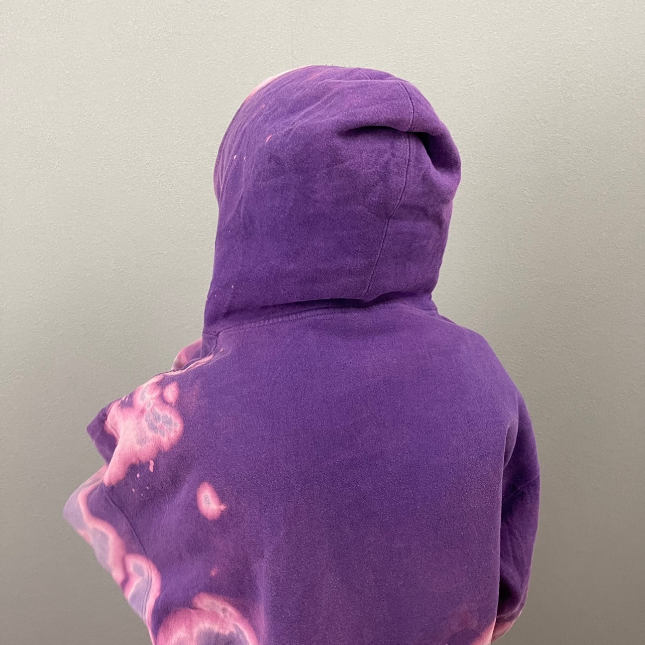 “BLEACH WAPPEN HOODIE“