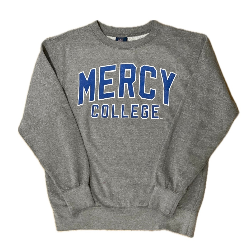 “COLLEGE PRINT SWEAT“