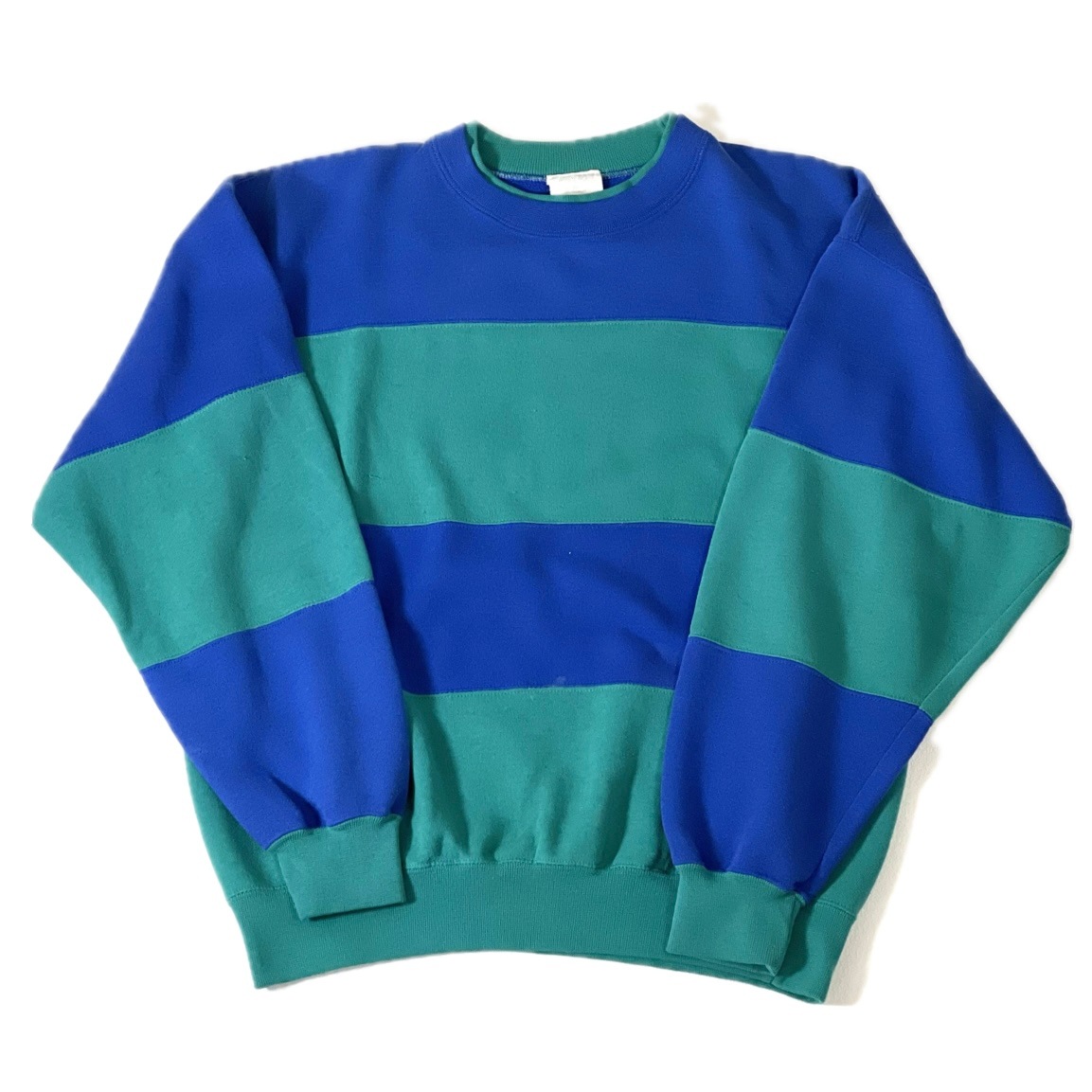 “BORDER STRIPE SWEAT”