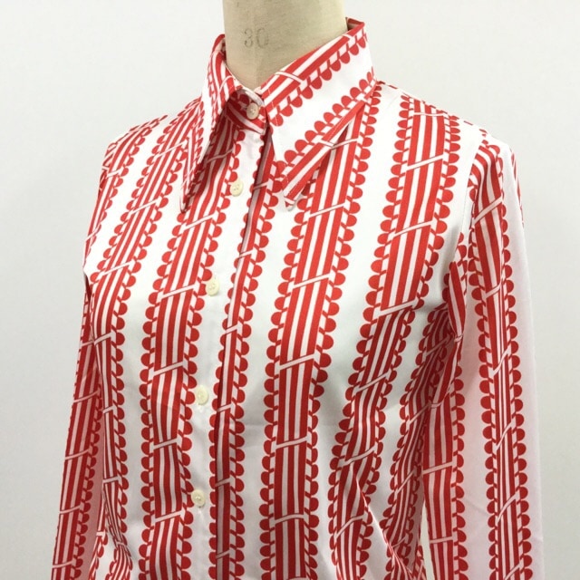 70年代 ビンテージ 長袖ブラウス サイズL/白x赤 ポリシャツ レトロ柄