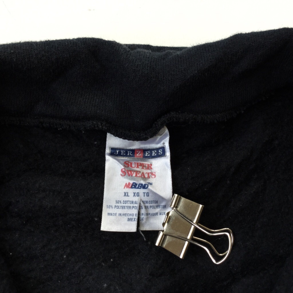 JERZEES ジャージーズ SUPER SWEATS アメリカ直輸入 蝶・蜂プリントスウェット 襟付きトレーナー 送料無料 メンズ XL/黒・ブラック ハーフジップ プルオーバー バタフライ ビー USA アメカジ 古着卸 業販 大きい ビッグ オーバー | ー品切れー | SPEC.CO.,LTD. JERZEES ジャージーズ SUPER SWEATS アメリカ直輸入 蝶・蜂プリントスウェット 襟付きトレーナー 送料無料 メンズ XL/黒・ブラック ハーフジップ プルオーバー バタフライ ビー USA アメカジ 古着卸 業販 大きい ビッグ オーバー | ー品切れー | SPEC.CO.,LTD.