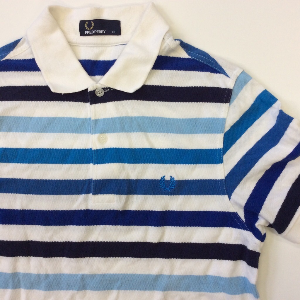 FRED PERRY �ե�åɤڥ꡼ �ܡ����� Ⱦµ�ݥ������ ����̵�� XS/���ġ��֥롼 �ҥåȥ�˥��� ������� �ɽ����� ��å� ���λ� �֥��� ���ᥫ�� ���岷 ���� ����ǡ������