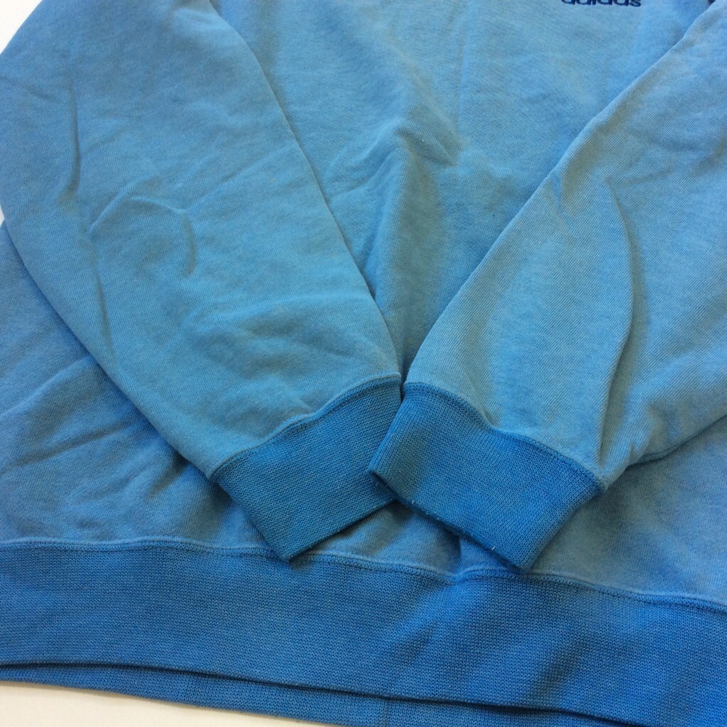 Adidas ���ǥ����� �ӥ�ơ��� �ǥ������ �������å� �ȥ졼�ʡ� ����̵�� M/�忧���֥롼 ������� �֥��� ���ᥫ�� ���� �ȥ�ե����� ������ �饰��� �����å� ������� VINTAGE OLD ���岷 ���� ���ݡ���