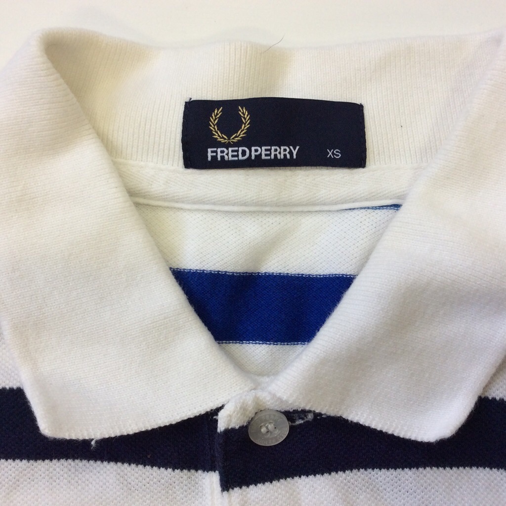 FRED PERRY �ե�åɤڥ꡼ �ܡ����� Ⱦµ�ݥ������ ����̵�� XS/���ġ��֥롼 �ҥåȥ�˥��� ������� �ɽ����� ��å� ���λ� �֥��� ���ᥫ�� ���岷 ���� ����ǡ������