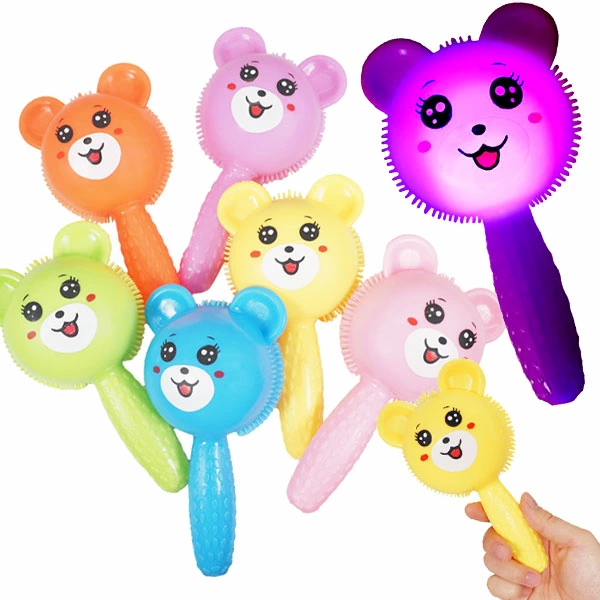 95307 光るピカピカクマさんスティック(12入) カタログ外 つぶらな瞳のクマさんが手元でピカピカ元気に発光 3種類の光り方がドラマチックに変化