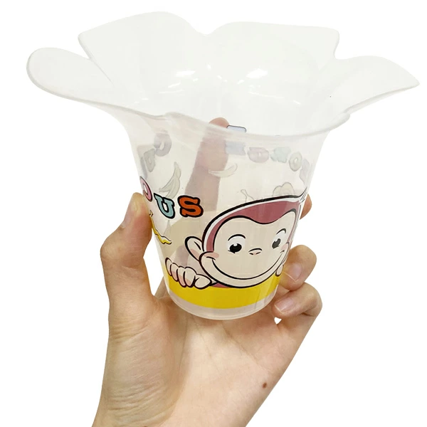 96034 おさるのジョージ光るフラワーカップ(12入) カタログ外 パーティーが華やぐお花の形のカップ 飲み物を入れるとさらに幻想的！
