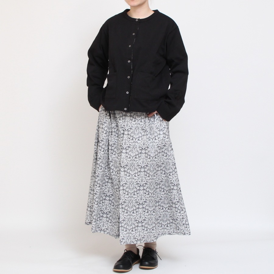 【BROWNのみ】LIBERTYインバーテッドプリーツスカート(2502)