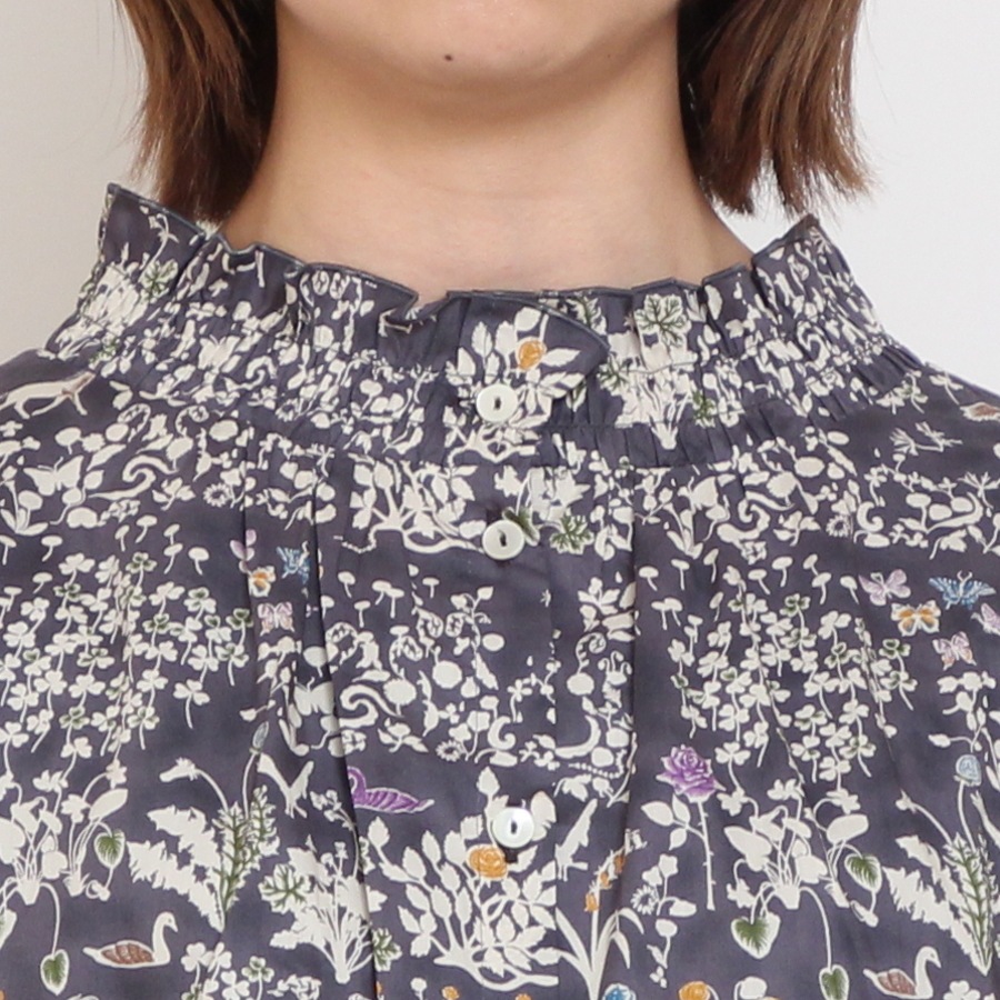 美品　LIBERTY 2WAYシャーリングフレンチブラウス LIBERTY 2WAYシャーリングフレンチブラウス2507