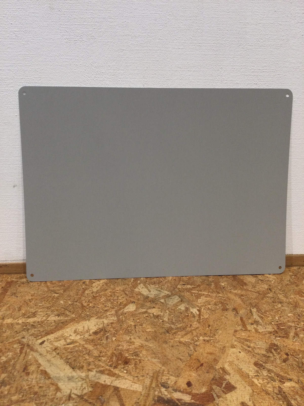 Hillman Sign Center CAUTIONプレート