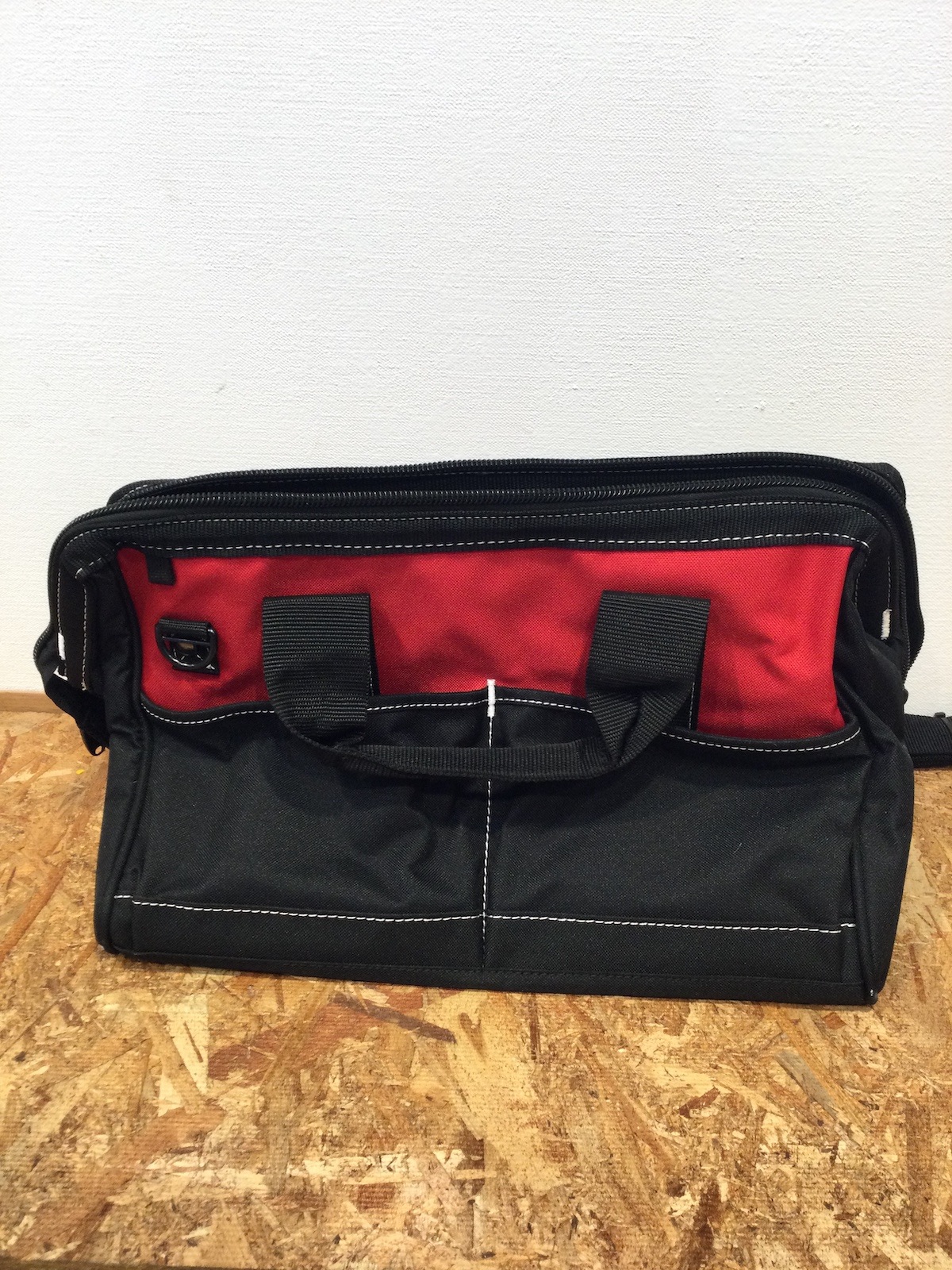 HUSKY TOOL BAG 15インチ