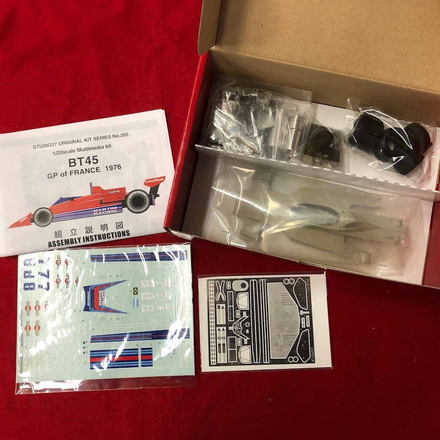 自動車 STUDIO27 02 JAPAN GP '00 1/20 007001000073_zEvmyjT.jpg