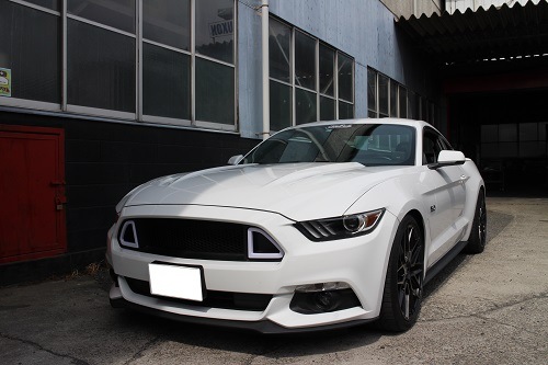 フォード マスタングGT ワンオフ中間ストレート加工 【型式