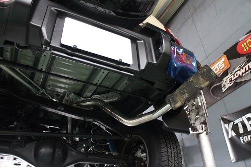 トヨタ FJクルーザー ワンオフマフラー 【型式：CBA