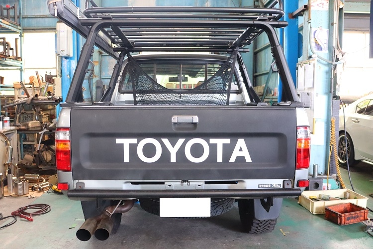 トヨタ ハイラックス SUXONマフラー加工 【型式：GC