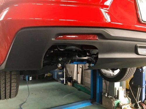 シボレー カマロ ワンオフ マフラー 【型式：－】 | ワンオフ製作事例