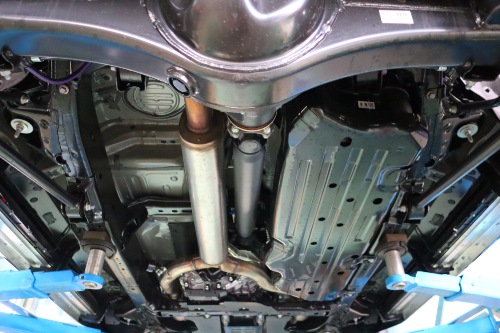 トヨタ ランクル300ZX ワンオフマフラー【型式：3BA